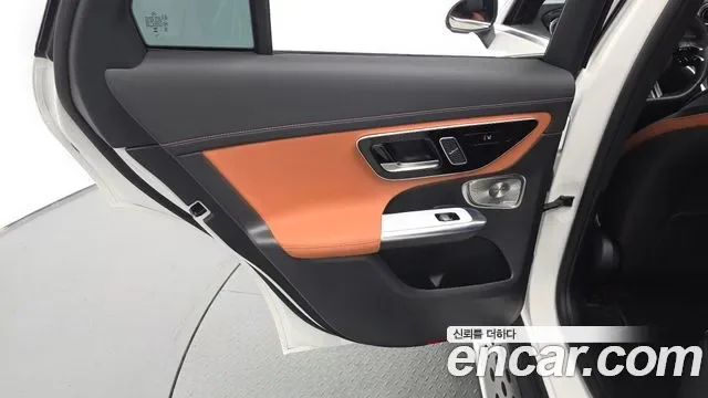 Mercedes-Benz GLC GLC300 4MATIC, миниатюра 2