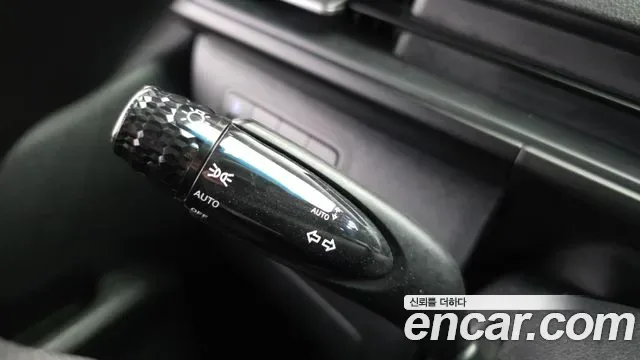 Hyundai Staria 11 мест, миниатюра 9