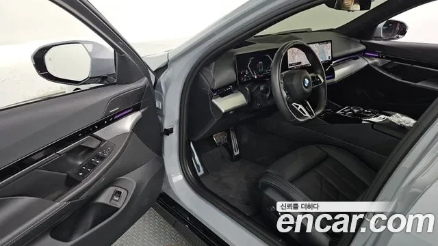 BMW 5 (G60) 520i M, миниатюра 21