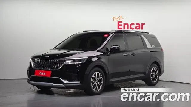 Kia Carnival дизель 9 мест Prestige