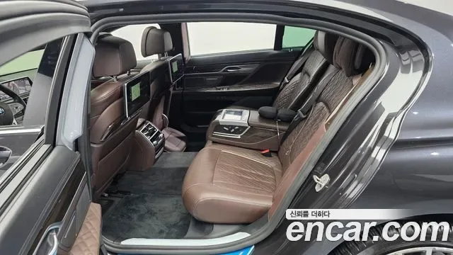 BMW 7 (G11) 740Li xDrive, миниатюра 3