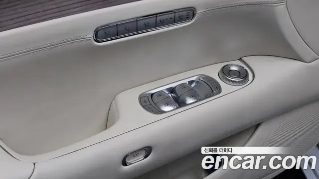 Genesis G90 (RS4) бензин 3.5 Turbo e-S/C AWD ( ), миниатюра 15