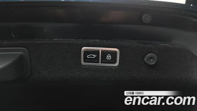 Genesis G70 бензин 3.3T 4WD ( ), миниатюра 2