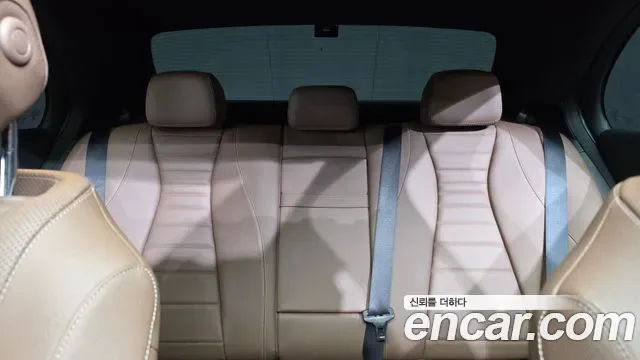 Mercedes-Benz E-Class E220d 4MATIC, миниатюра 11