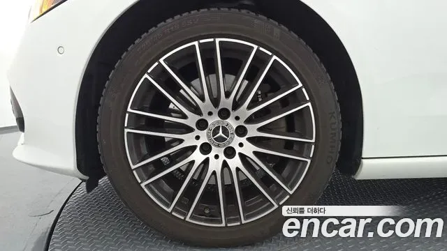 Mercedes-Benz C-Class C200, миниатюра 3
