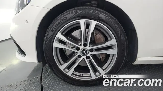 Mercedes-Benz E-Class E350 4MATIC, миниатюра 8