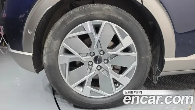 Genesis GV60, миниатюра 4