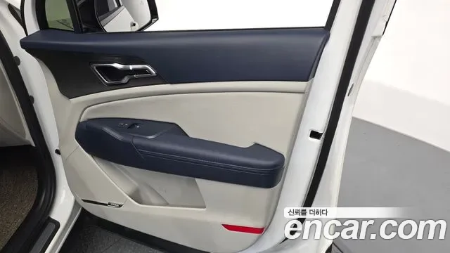 Kia Sportage бензин 1.6 Turbo 2WD Signature X Line, миниатюра 5