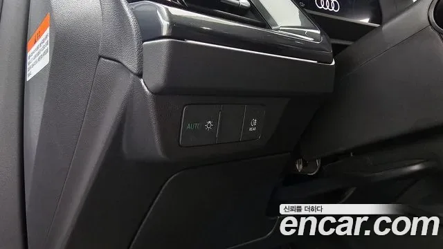 Audi Q4, миниатюра 19