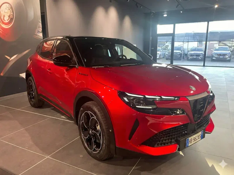 Alfa Romeo Junior - Junior 1.2 ibrida 145cv edct6