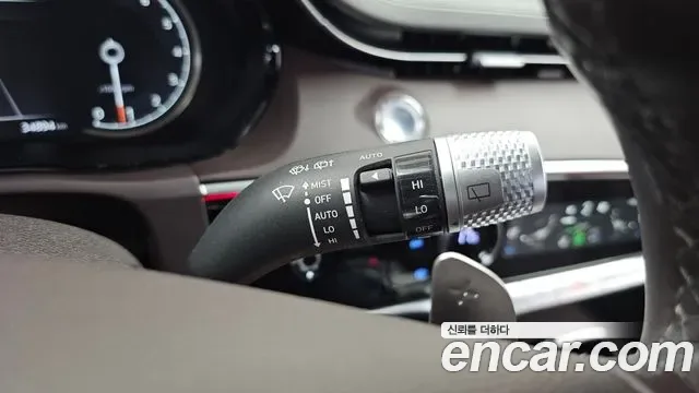 Genesis GV70 2.5T бензин AWD ( ), миниатюра 26