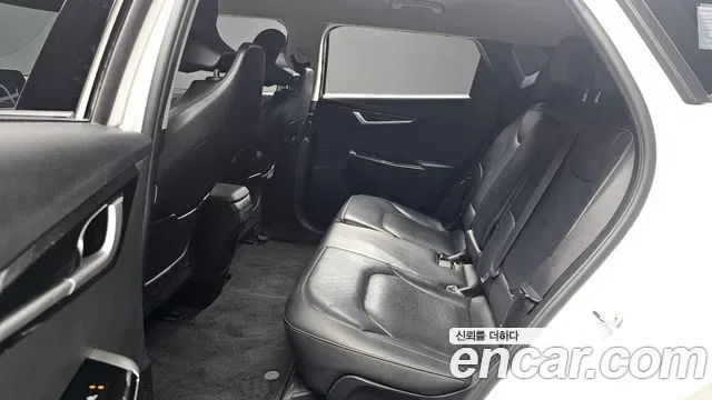 Kia EV6, миниатюра 10
