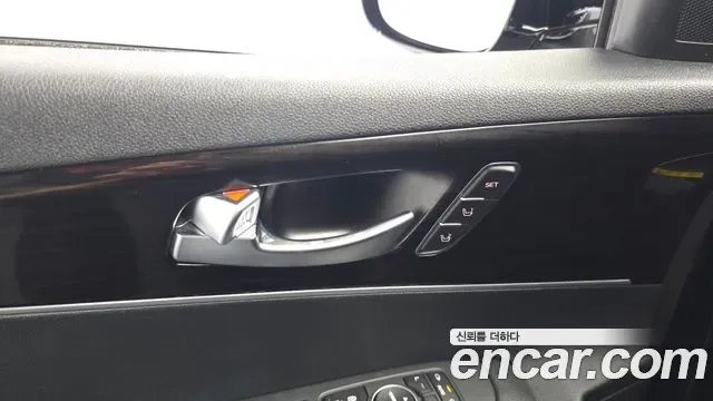 Kia Sorento дизель 2.0 2WD, миниатюра 19