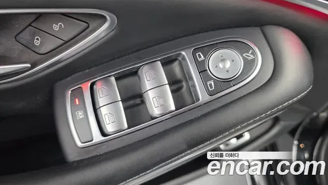 Mercedes-Benz S-Class S63 AMG 4MATIC+, миниатюра 18