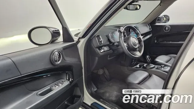 MINI Cooper ALL4 II, миниатюра 7