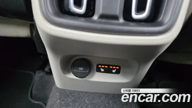 Volvo XC40 B4, миниатюра 3