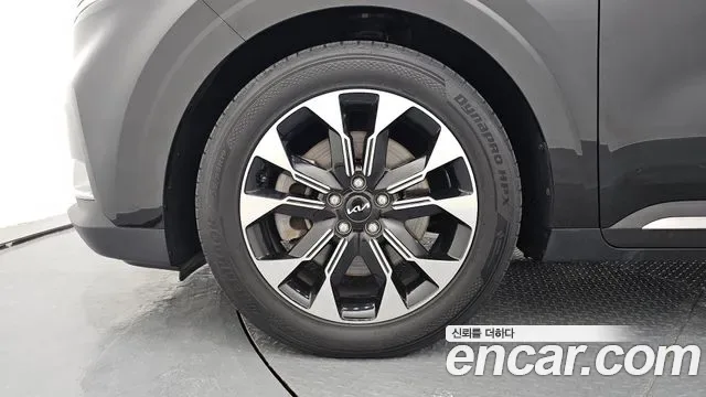 Kia Carnival дизель 7 мест, миниатюра 7