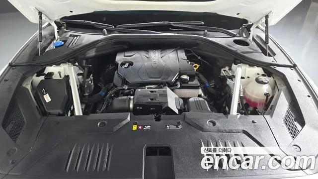 Genesis GV70 2.5T бензин 2WD ( ), миниатюра 2