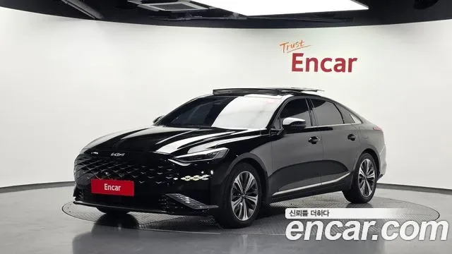Kia K8 гибрид