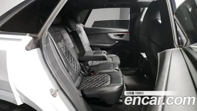 Audi Q8 50 TDI Premium, миниатюра 6