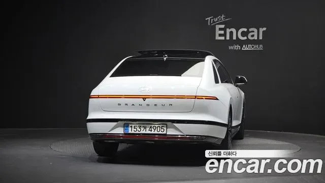 Hyundai Grandeur Calligraphy, миниатюра 17