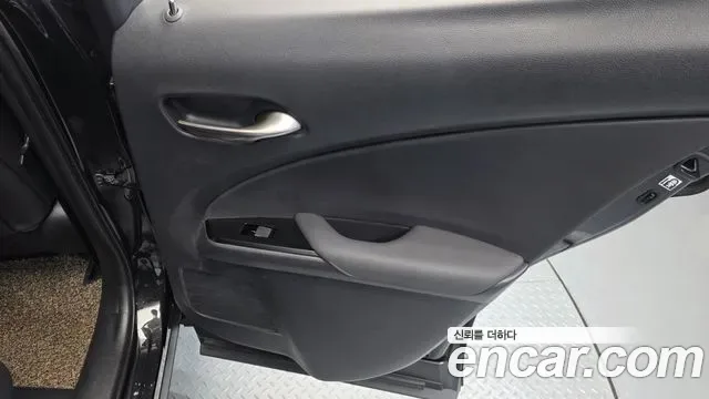Lexus UX 2.0 F-Sport 2WD, миниатюра 14
