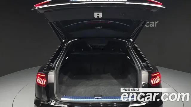Audi Q8 55 TFSI Premium, миниатюра 7
