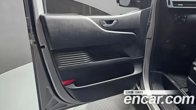 Hyundai Staria 5 мест, миниатюра 10