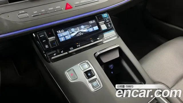 Hyundai Grandeur Calligraphy, миниатюра 2