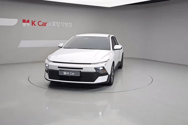 Hyundai Avante (CN8) бензин 2.0 Premium