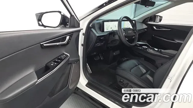 Kia EV6, миниатюра 17
