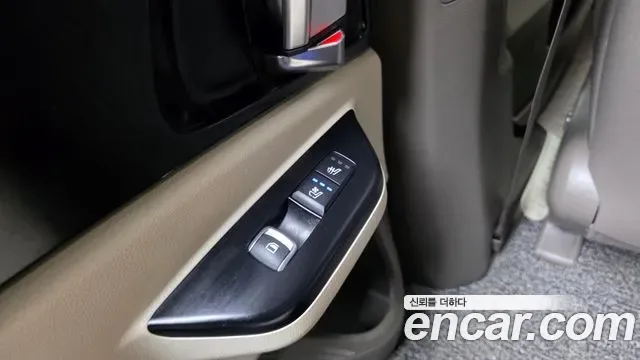 Kia Carnival дизель 9 мест Prestige, миниатюра 19