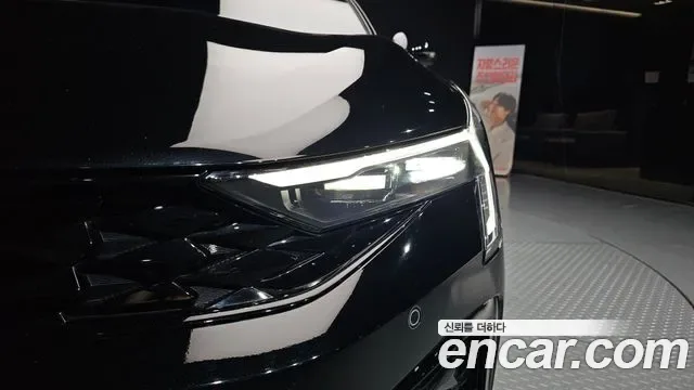 Kia K5 гибрид III Signature, миниатюра 20