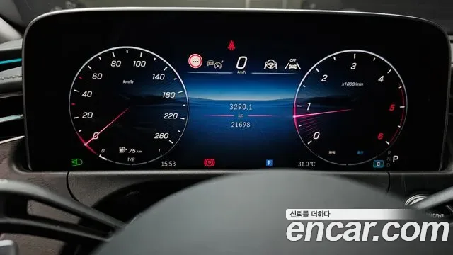 Mercedes-Benz E-Class E220d 4MATIC, миниатюра 11