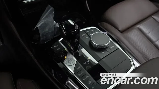 BMW X4 xDrive M40i, миниатюра 8
