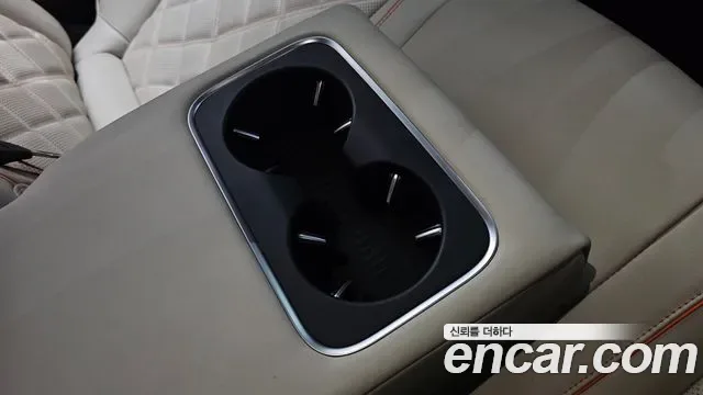 Genesis GV70 2.5T бензин AWD ( ), миниатюра 13