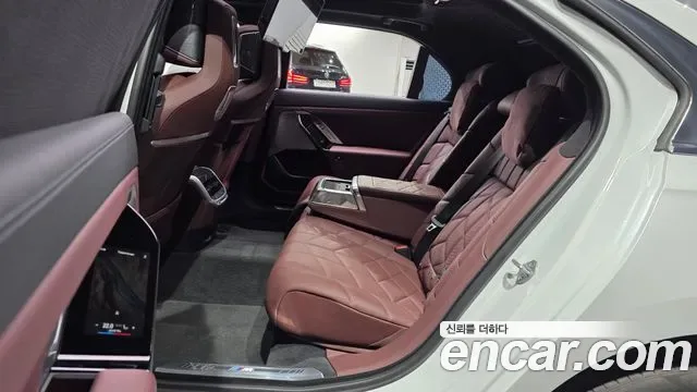 BMW 7 (G70) 740i sDrive M, миниатюра 12
