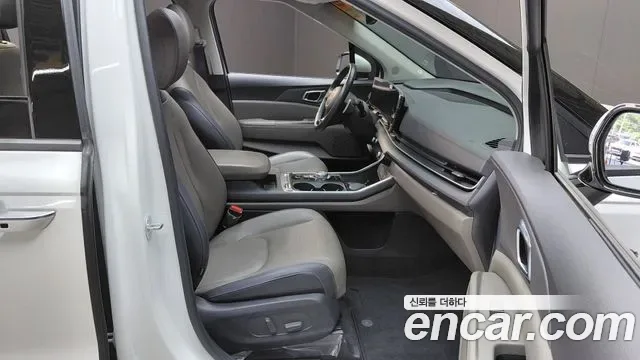 Kia Carnival дизель 9 мест, миниатюра 8