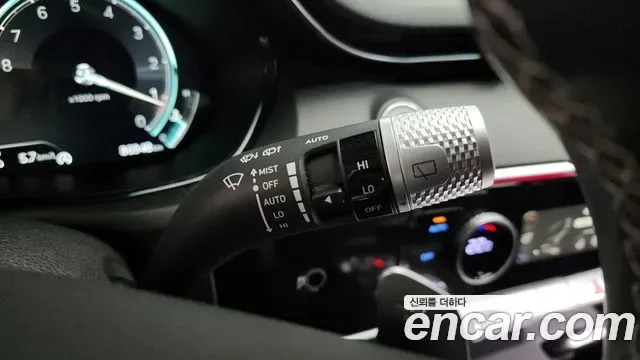 Genesis GV70 2.5T бензин AWD ( ), миниатюра 14