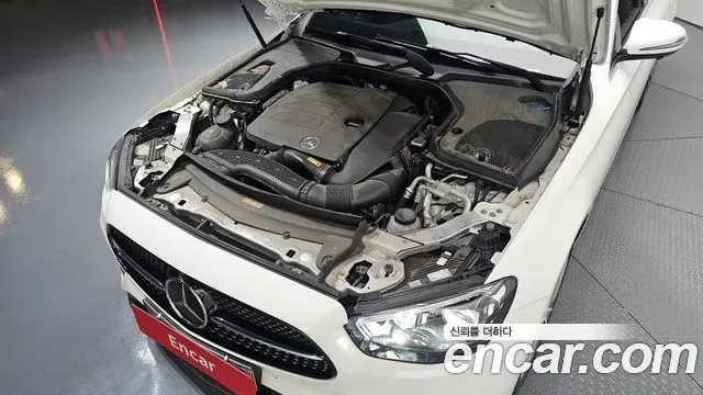 Mercedes-Benz E-Class E350 4MATIC AMG Line, миниатюра 30