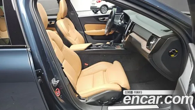 Volvo V60 B5 AWD, миниатюра 12