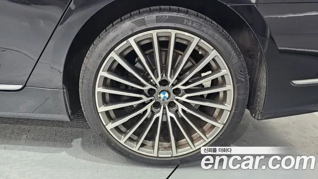 BMW 7 (G11) 740Li xDrive, миниатюра 11