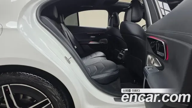 Mercedes-Benz E-Class E300 4MATIC AMG Line, миниатюра 19