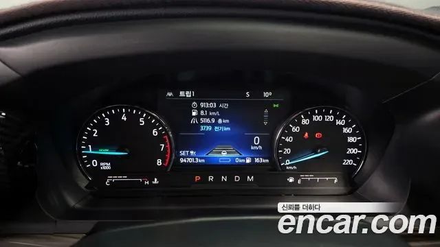 Ford Explorer 3.0 PHEV, миниатюра 27
