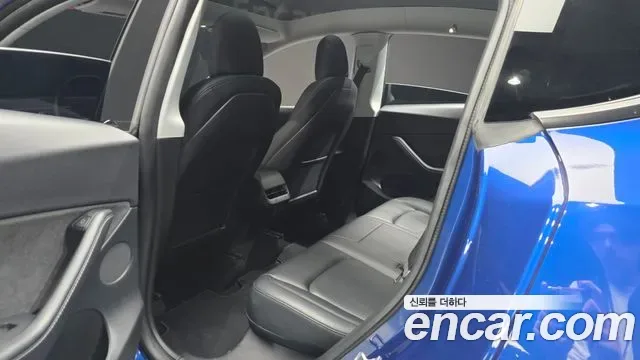 Tesla Y AWD, миниатюра 18