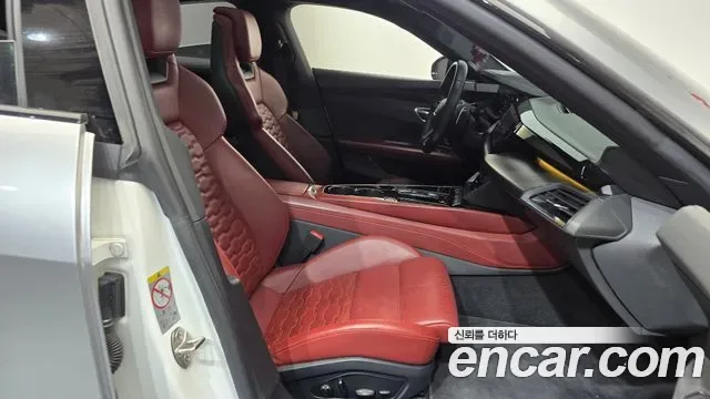 Audi e- GT Premium, миниатюра 8