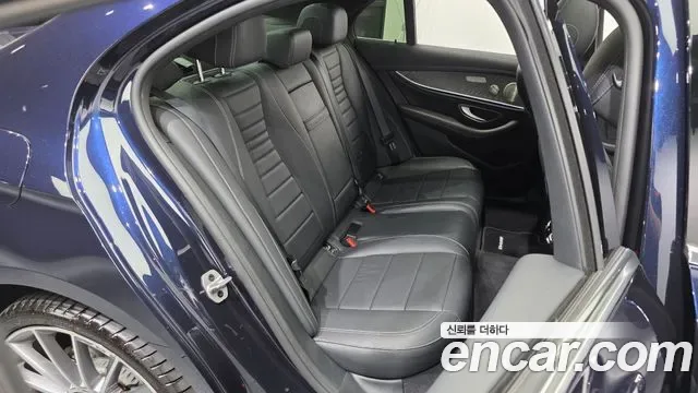 Mercedes-Benz E-Class E350 4MATIC AMG Line, миниатюра 14