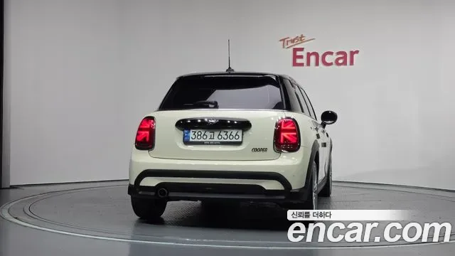 MINI Cooper 5 III, миниатюра 19