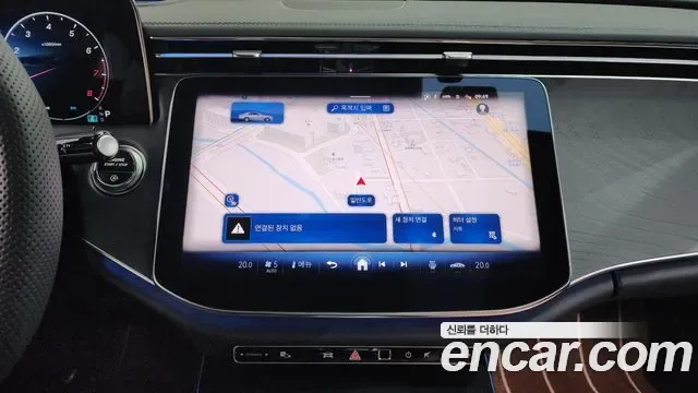 Mercedes-Benz E-Class E200 AMG Line, миниатюра 7