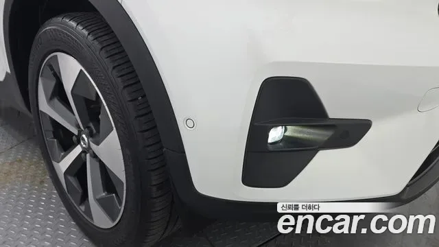 Volvo XC40 B4, миниатюра 18